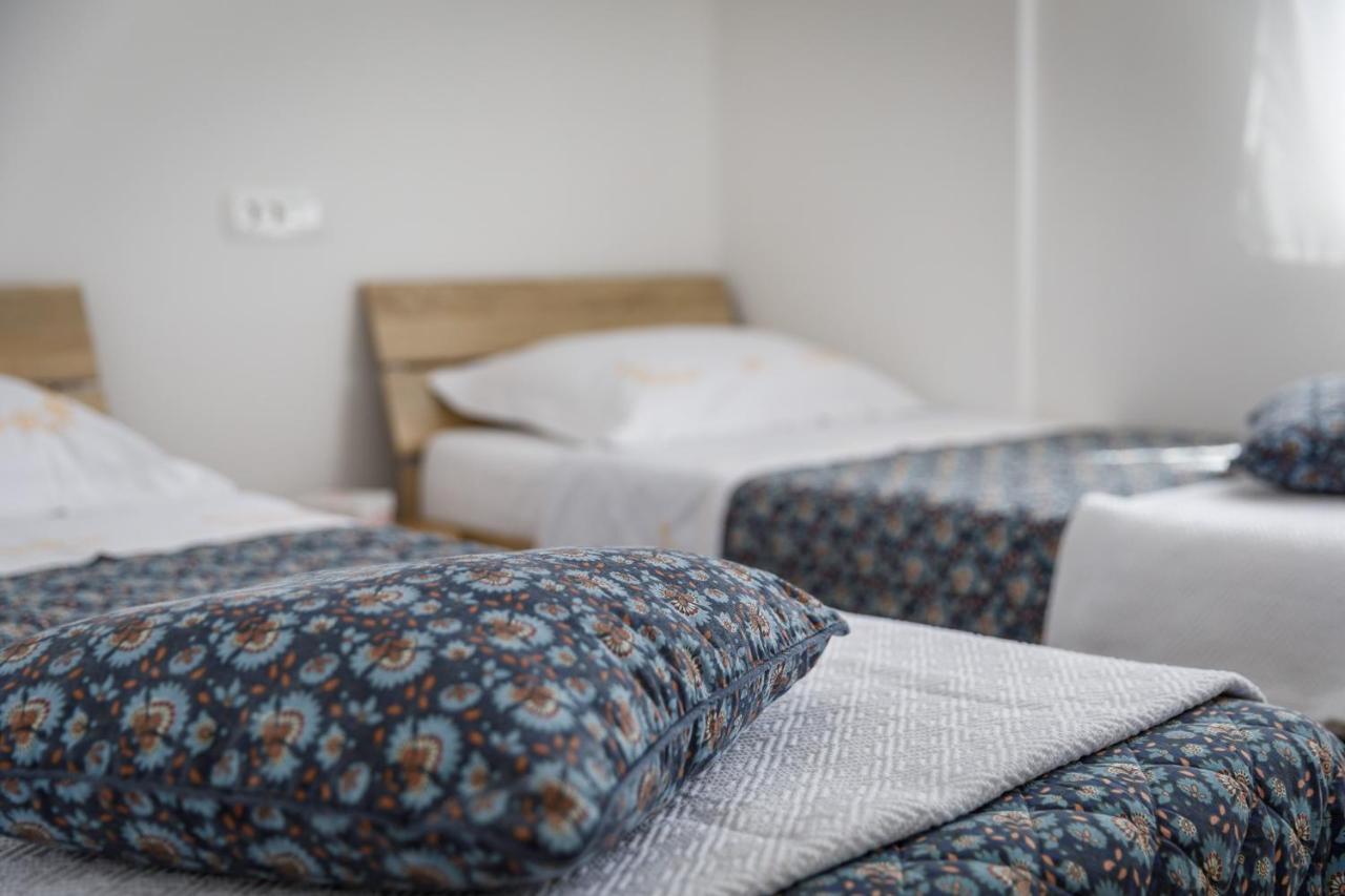 Apartmen Plus U Centru Blizu Plaze Njivice Extérieur photo