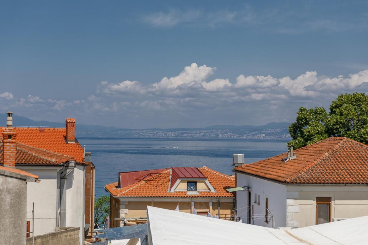 Apartmen Plus U Centru Blizu Plaze Njivice Extérieur photo